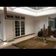 Rumah Mewah Shm di Kertajaya Indah Timur Manyar