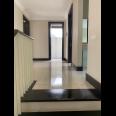 Rumah Mewah Minimalis Siap Huni di Graha Family Surabaya