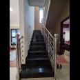 Dijual rumah fully furnished di bogor, bagus, terawat, posisi hook, 2,5 lantai, 6 kamar tidur, siap huni