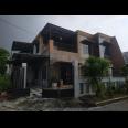 Dijual Rumah 3 lt. Istimewa