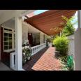 Rumah Ciamik Smart Home Semi Furnished Lokasi Perumnas Gayungan Surabaya Selatan