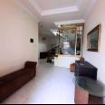 Dijual / Disewakan Rumah Full Renovasi Lokasi Tenggilis Surabaya