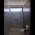 Rumah Modern 2 Lantai Baru Grees Lokasi Strategis di Manyar Jaya Surabaya