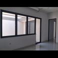 Rumah Modern 2 Lantai Baru Grees Lokasi Strategis di Manyar Jaya Surabaya
