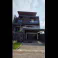 Dijual Rumah Mewah Minimalis di Waterfront Citraland, Surabaya Barat