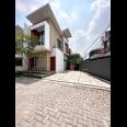 Rumah mewah hook Condet Kramatjati Jakarta Timur bonus furnished