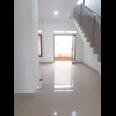 Rumah baru 2lantai Jalan Raya Kodau Kota Bekasi 
