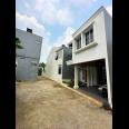 Rumah 2lantai nyaman asri di Tanah Baru Beji Depok 