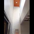 Rumah mezzanine plus rooftop di Jati Asih Bekasi bonus furnish 