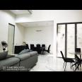 Dijual Rumah Istimewa The Mansion Pakuwon Indah 
