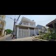 Dijual Rumah Pojok Hook di Jalan Delima, Jakarta Barat