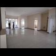 Dijual Rumah Kosong di Rungkut Mapan Selatan, Surabaya