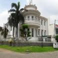 Rumah Mewah di Komplek Villa Valencia Lontar Surabaya