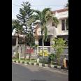 Rumah Mewah Daerah Perumahan YKP Penjaringan Sari