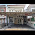 Rumah Minimalis Siap huni Di Perumahan Central Park A. Yani Ketintang Surabaya