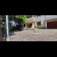 RUMAH MEWAH TANAH LUAS SUPER MURAH VIEW TAMAN DI SAYAP Jl. SUPRATMAN BANDUNG