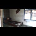 RUMAH HITUNG TANAH LUAS 350 M2  DI SAYAP JL. KH. ABD. SYAFEI DEKAT STASIUN TEBET JAKARTA SELATAN