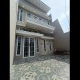 Rumah cantik Baru Gress Lokasi Perumahan Bumi Tengger Manukan Surabaya barat