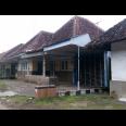 Dijual rumah dengan desain klasik