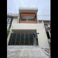 Rumah baru 4lantai rooftop Pulomas Jakarta Timur 