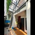 Rumah modern siap huni di Utan Kayu Matraman Jakarta Timur 