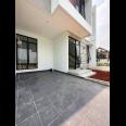 Rumah 2lantai readystok nyaman strategis di Cipayung Jakarta Timur  Rumah 2lantai readystok nyaman strategis di Cipayung Jakarta Timur