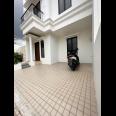 Rumah 2 lantai ready stock dekat lrt Cikunir Jatibening Bekasi