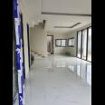 Rumah Akses Tol JORR Cileduk Raya Di Pesanggrahan Jakarta Selatan