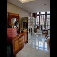 Dijual Rumah 2 Lantai di Dharmahusada Indah Barat, Surabaya