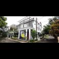 Dijual Rumah Mewah 3 Lantai di Komplek Larangan Indah, Tangerang