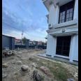 Dijual Rumah 2 Lantai di Dharmahusada Utara, Surabaya