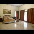 Dijual Villa Strategis di Jalan Raya Daerah Pandaan, Pasuruan