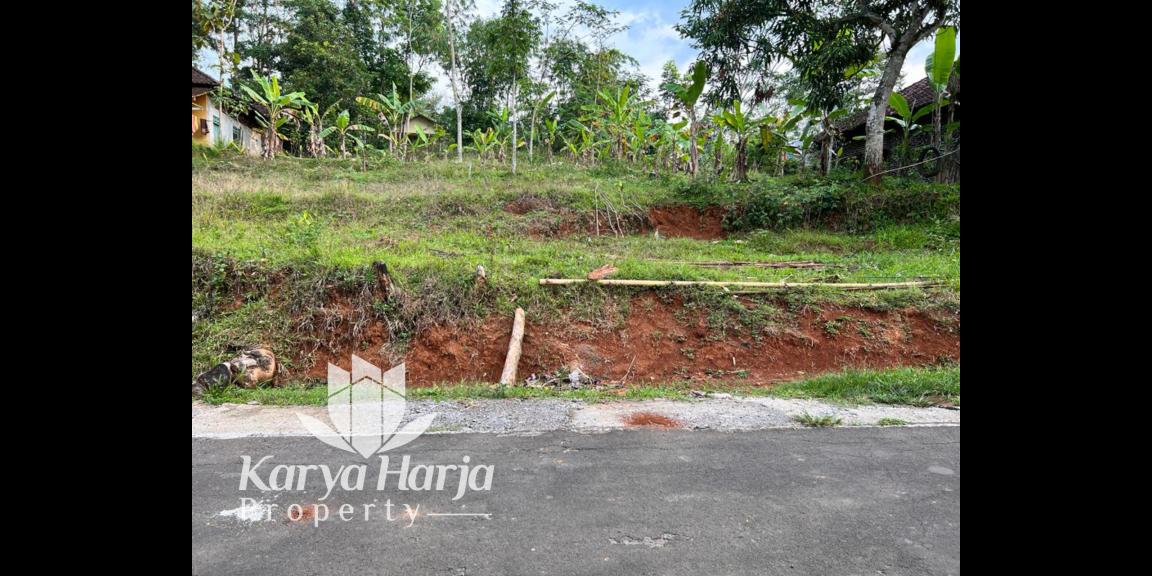 Tanah 994m² Dapat 2 jalan Karangpandan Tanah 994m² Dapat 2 jalan Karangpandan