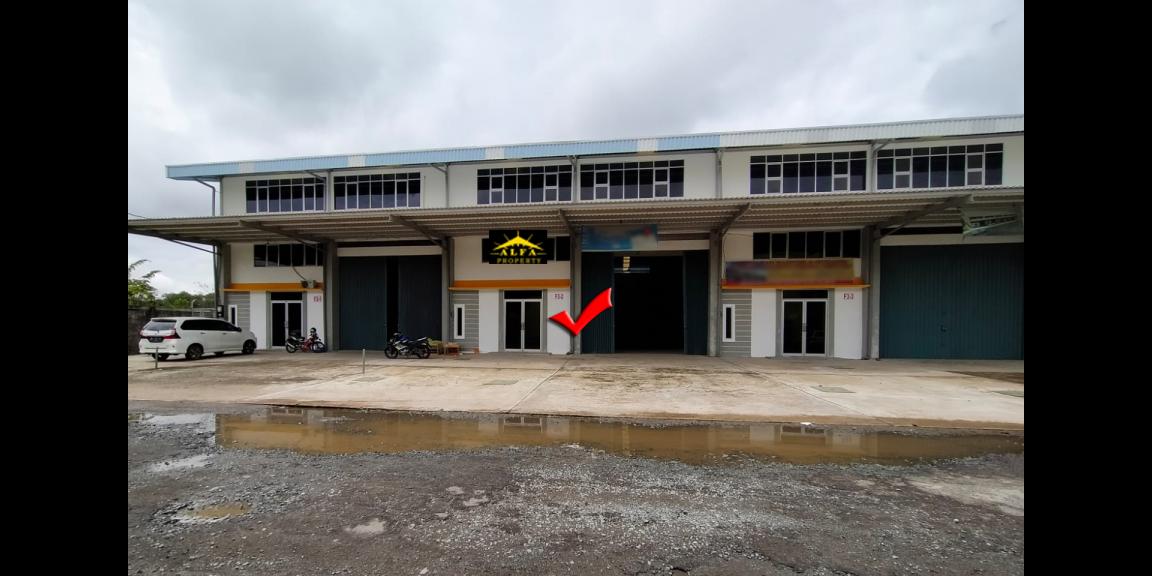 Gudang Prima Lestari, Pontianak, Kalimantan Barat Gudang Prima Lestari, Pontianak, Kalimantan Barat