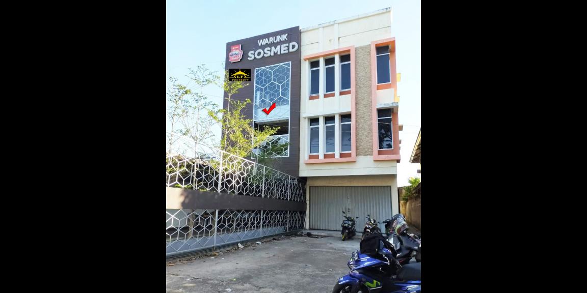 Ruko WR. Supratman, Pontianak, Kalimantan Barat Ruko WR. Supratman, Pontianak, Kalimantan Barat