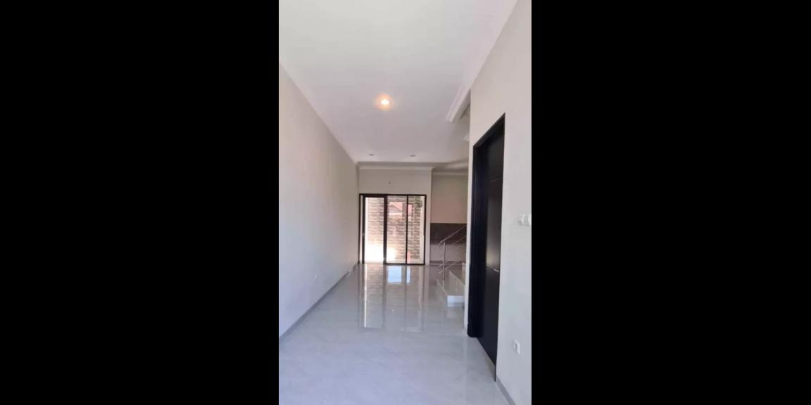 Rumah Baru Minimalis Modern Lokasi Tengah Kota Klampis Semolo Surabaya Rumah Baru Minimalis Modern Lokasi Tengah Kota Klampis Semolo Surabaya