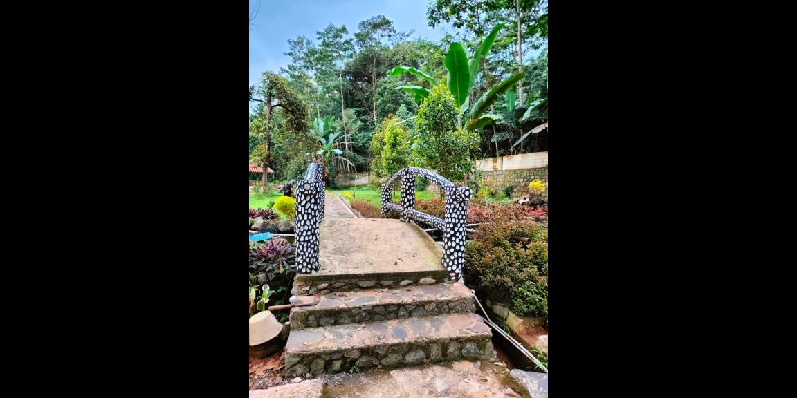 Tanah untuk Tempat Wisata / Resto / Villa / Cottage Tanah untuk Tempat Wisata / Resto / Villa / Cottage