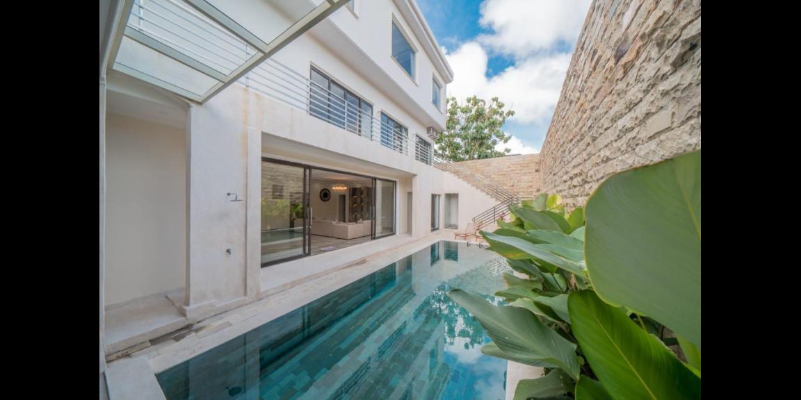 Dijual Villa Mewah di Jalan Pecatu, Badung, Bali Dijual Villa Mewah di Jalan Pecatu, Badung, Bali