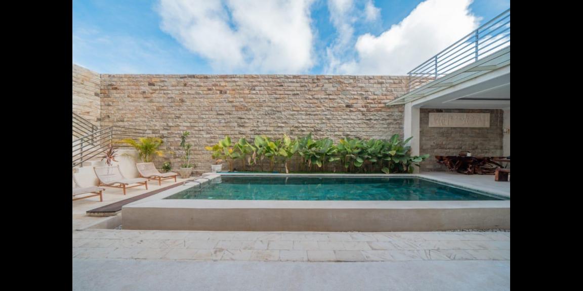 Dijual Villa Mewah di Jalan Pecatu, Badung, Bali Dijual Villa Mewah di Jalan Pecatu, Badung, Bali