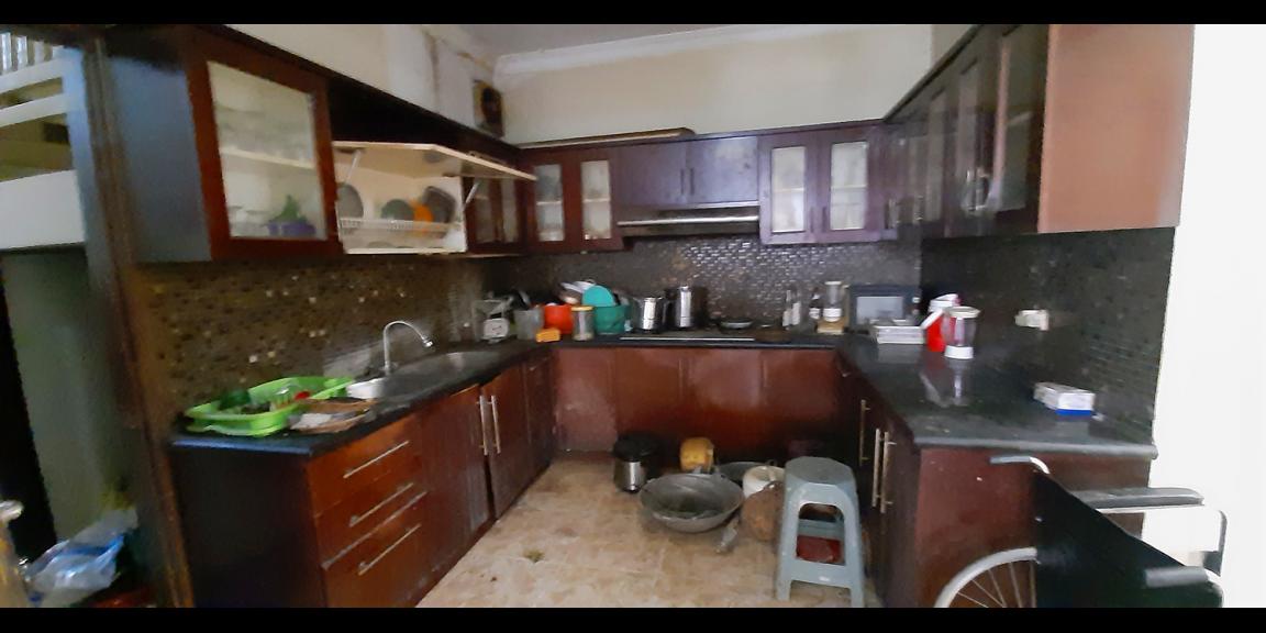 RUMAH MEWAH MAIN ROAD ARCAMANIK KOTA BANDUNG RUMAH MEWAH MAIN ROAD ARCAMANIK KOTA BANDUNG