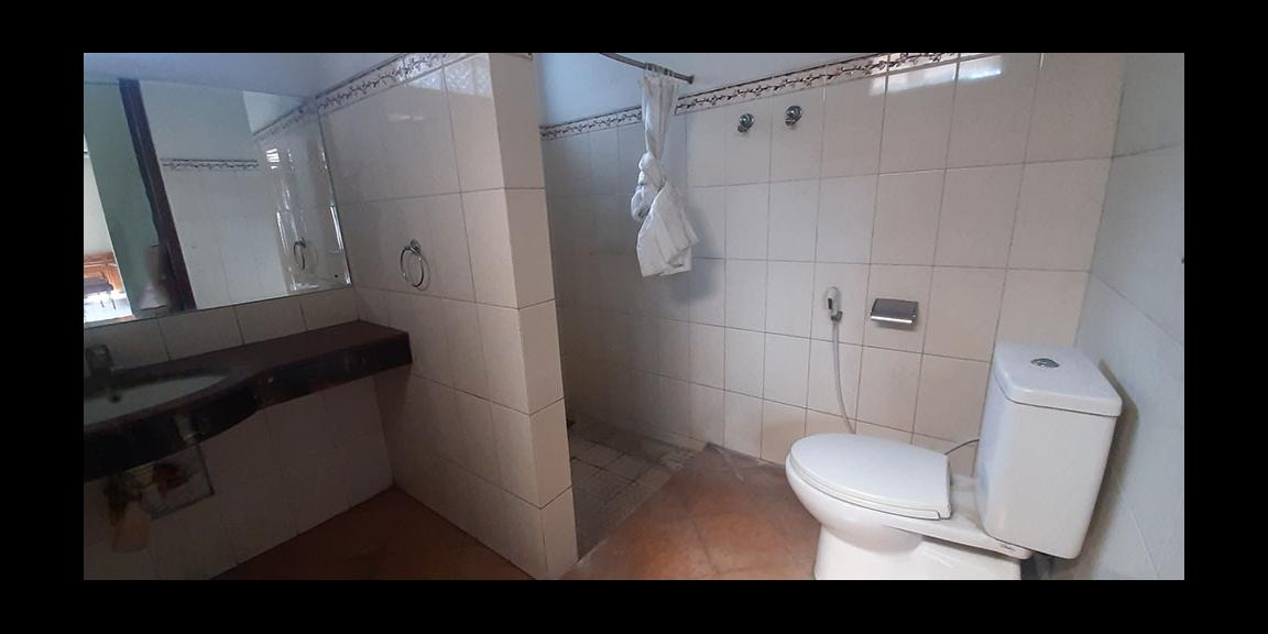 RUMAH KOLONIAL UNTUK KOMERSIAL SUPER STRATEGIS DI JL. RIAU-MARTADINATA BANDUNG RUMAH KOLONIAL UNTUK KOMERSIAL SUPER STRATEGIS DI JL. RIAU-MARTADINATA BANDUNG