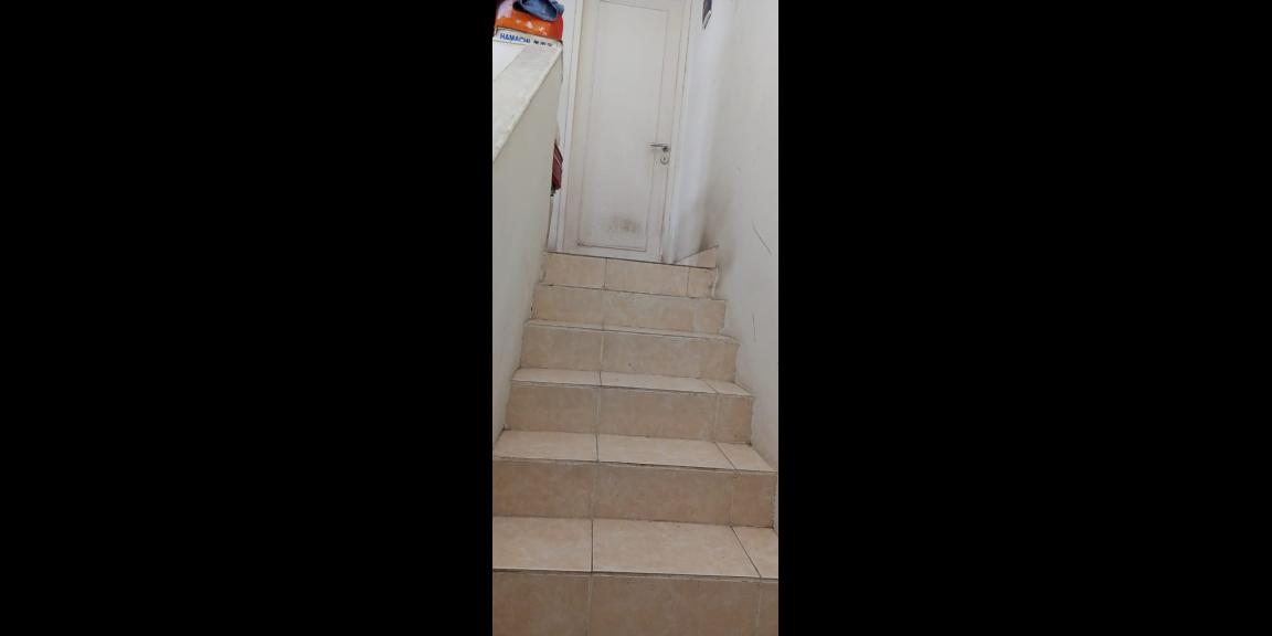 Dijual Rumah 2 Lantai Harga Murah di Graha Raya Dijual Rumah 2 Lantai Harga Murah di Graha Raya