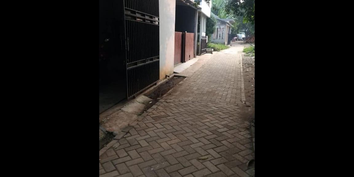 jual murah kontrakan 5 pintu deket BSD jual murah kontrakan 5 pintu deket BSD