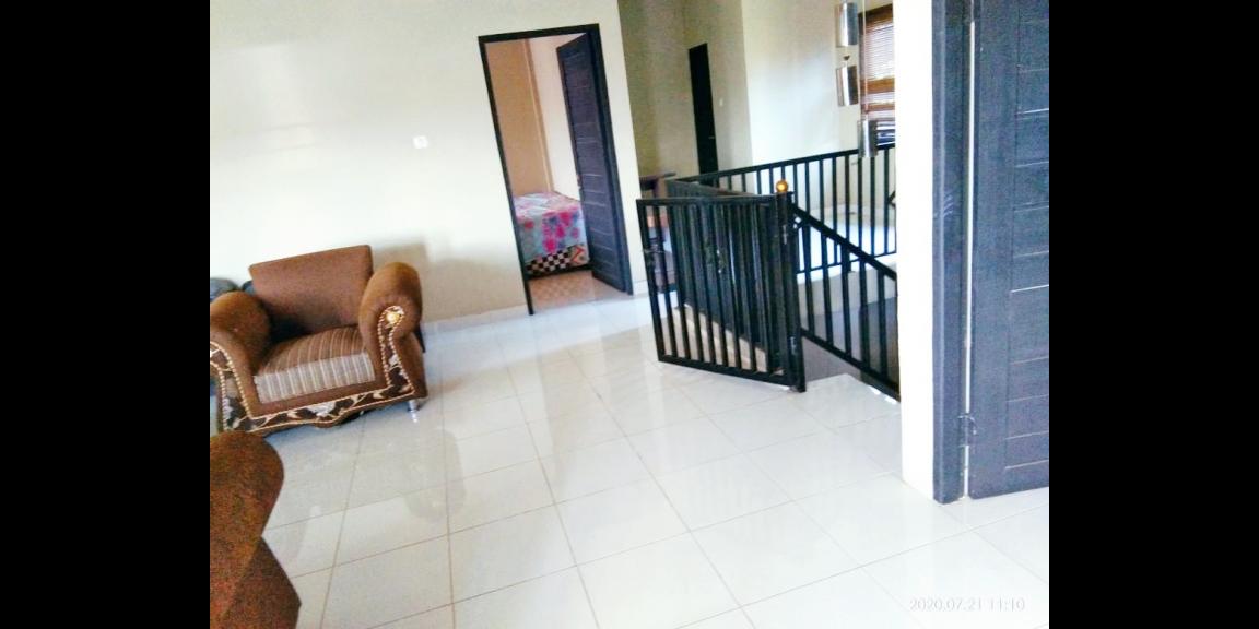 Rumah Mutiara Gading, Parit H. Husin 2, Pontianak, Kalimantan Barat Rumah Mutiara Gading, Parit H. Husin 2, Pontianak, Kalimantan Barat