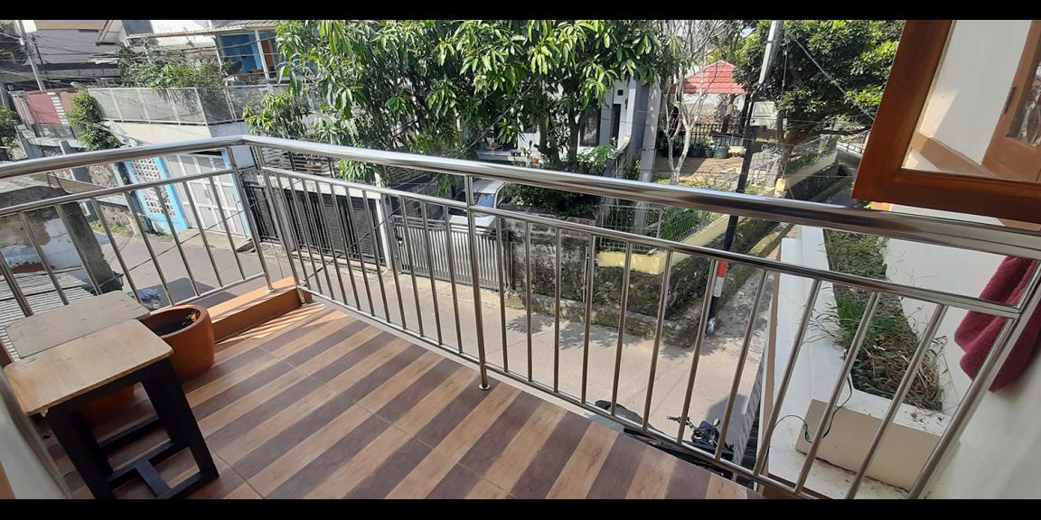 RUMAH BARU MINIMALIS MODERN DI JATIHANDAP BANDUNG RUMAH BARU MINIMALIS MODERN DI JATIHANDAP BANDUNG