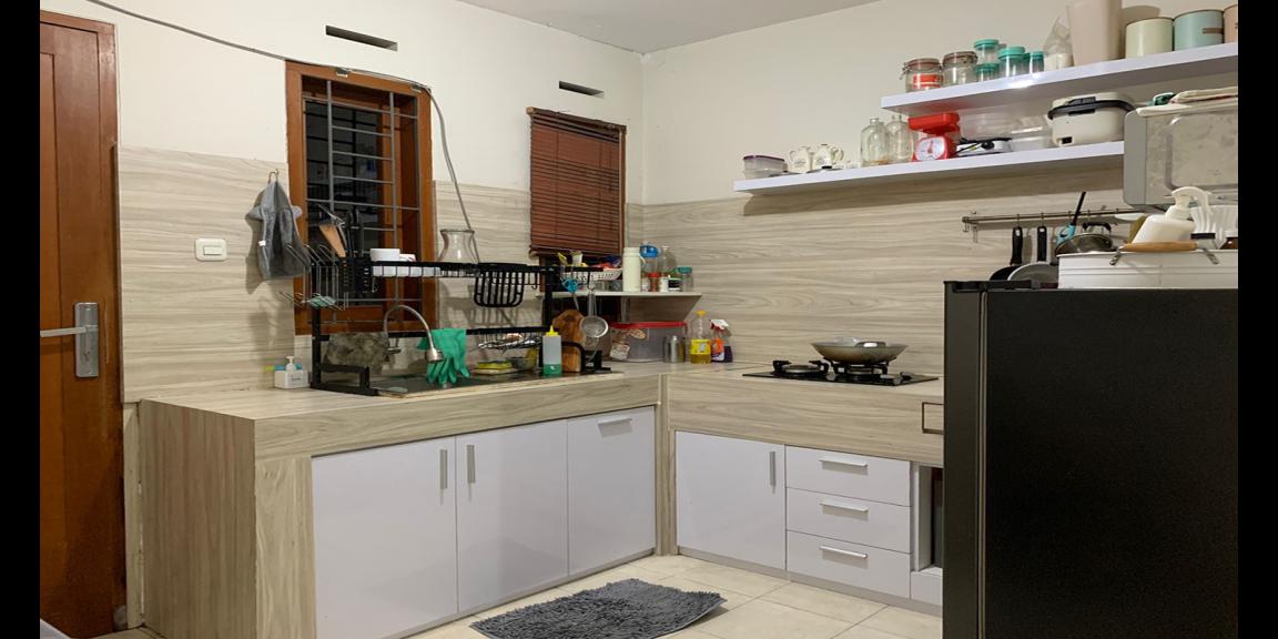 RUMAH DUA LANTAI SEMI FURNISH DI KAMPUNG PADI DAGO BANDUNG RUMAH DUA LANTAI SEMI FURNISH DI KAMPUNG PADI DAGO BANDUNG