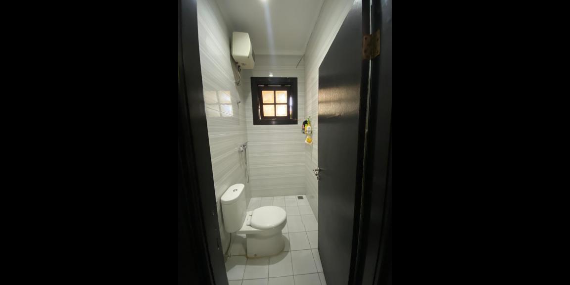 Jual Rumah Strategis 2 Lantai di Jemursari Regency daerah Tenggilis Surabaya Jual Rumah Strategis 2 Lantai di Jemursari Regency daerah Tenggilis Surabaya