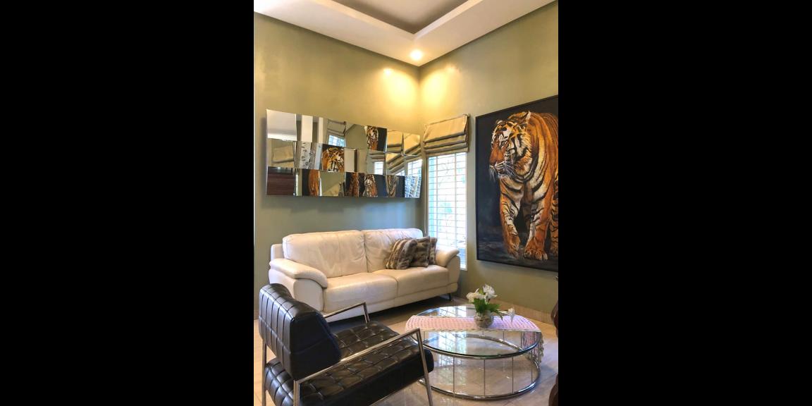 RUMAH MODERN MINIMALIS DENGAN SWIMMING POOL VIEW LEMBAH DI RESORT DAGO PAKAR BANDUNG RUMAH MODERN MINIMALIS DENGAN SWIMMING POOL VIEW LEMBAH DI RESORT DAGO PAKAR BANDUNG