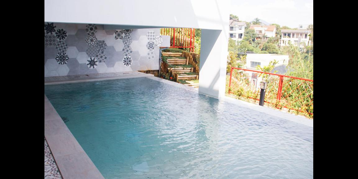 RUMAH MODERN BEACH HOUSE DENGAN SWIMMING POOL DI RESORT DAGO PAKAR BANDUNG RUMAH MODERN BEACH HOUSE DENGAN SWIMMING POOL DI RESORT DAGO PAKAR BANDUNG
