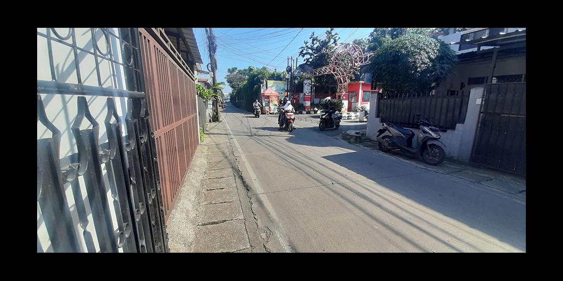 RUMAH MINIMALIS MODERN DI JL. CIGADUNG DAGO BANDUNG RUMAH MINIMALIS MODERN DI JL. CIGADUNG DAGO BANDUNG